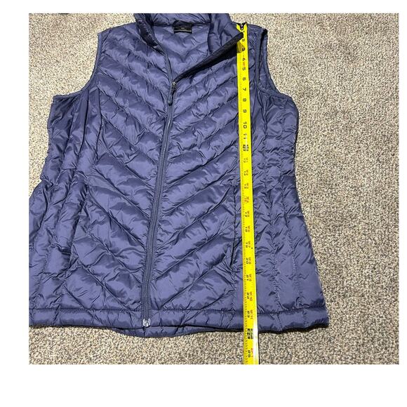 32 Degree Heat Women's Lightweight Purple Vest - Size Medium - Picture 2 of 5